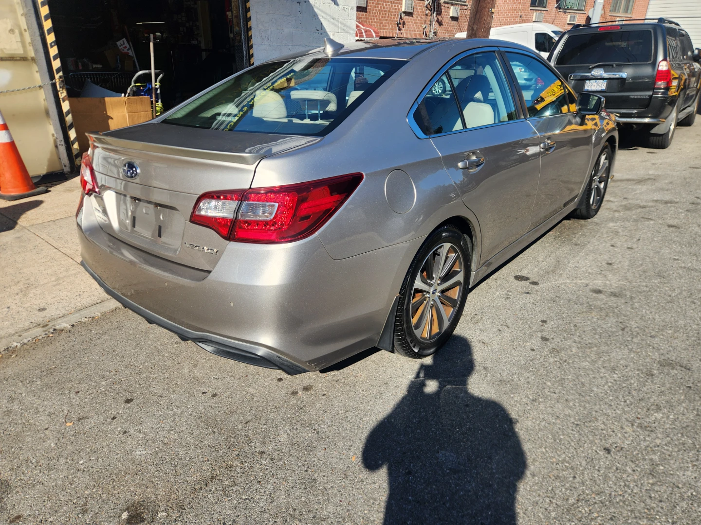Subaru Legacy Sedan limited - photo 5