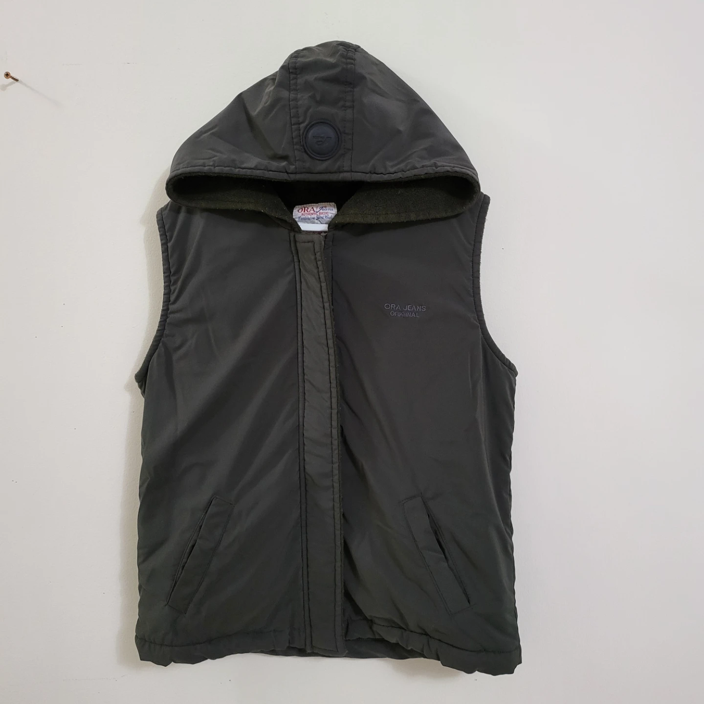 ORA Jeans Hooded Puffer Vest – Dark Grey / Size S