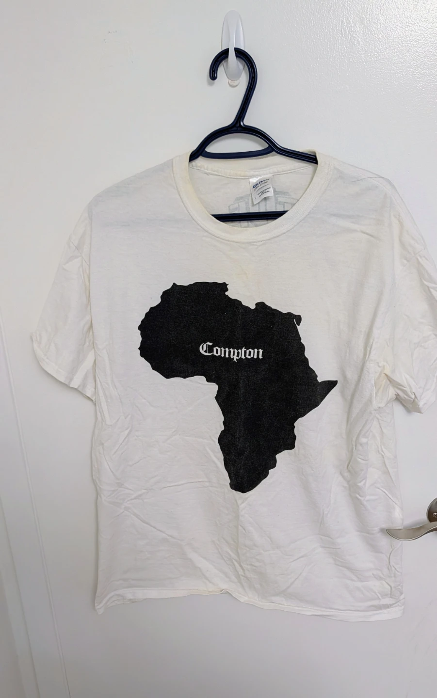 Compton T-shirt - Men's Large