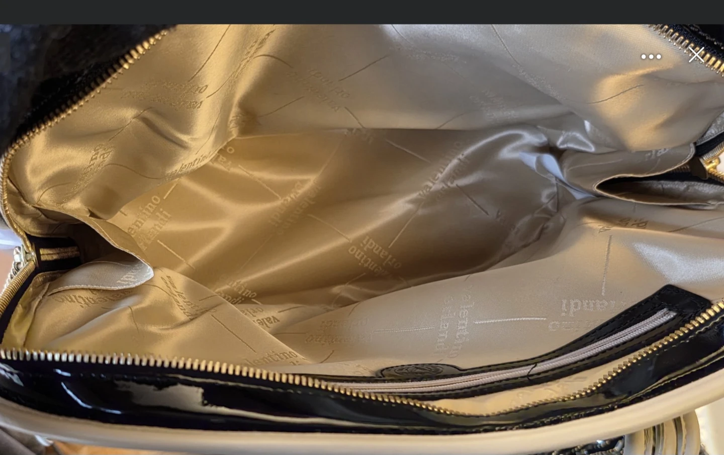 Valentino Orlandi, Georgio Armani purses - photo 3