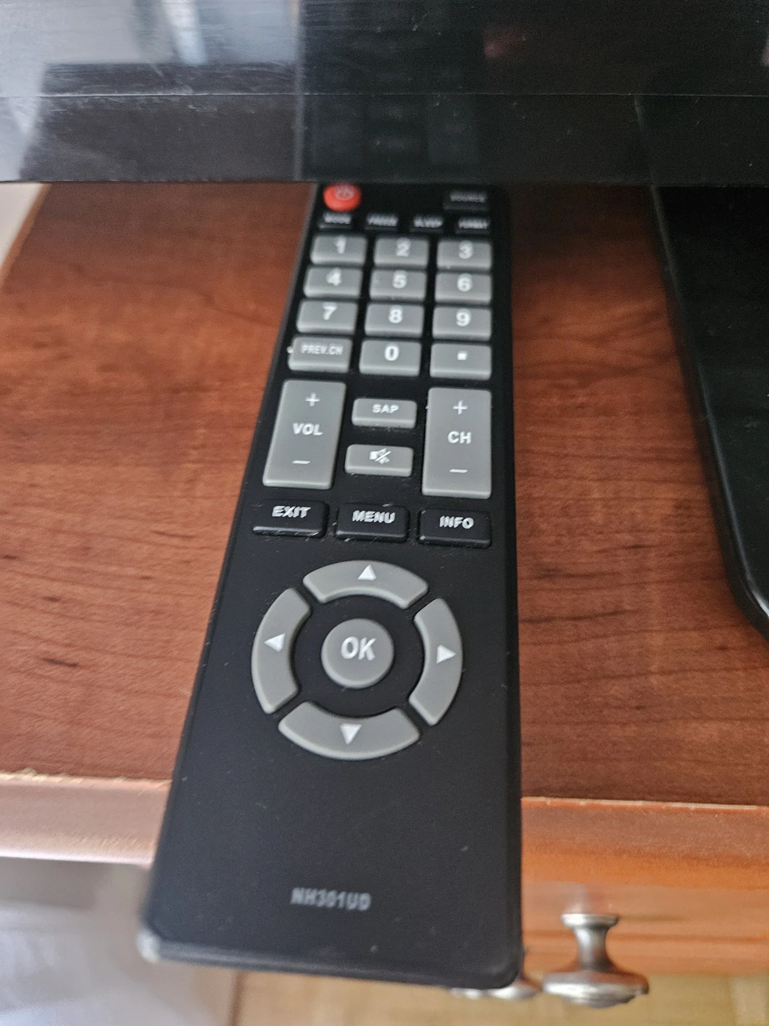 "Flat Screen TV 55inch Emerson - photo 4