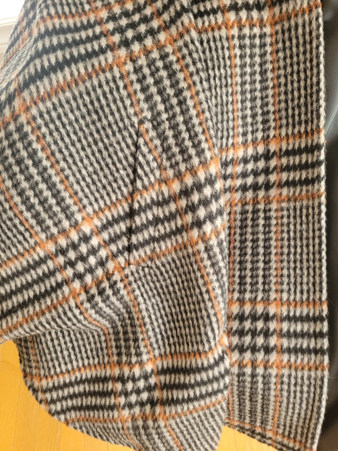 Barringtons Plaid Cape with Fur Trim - photo 2
