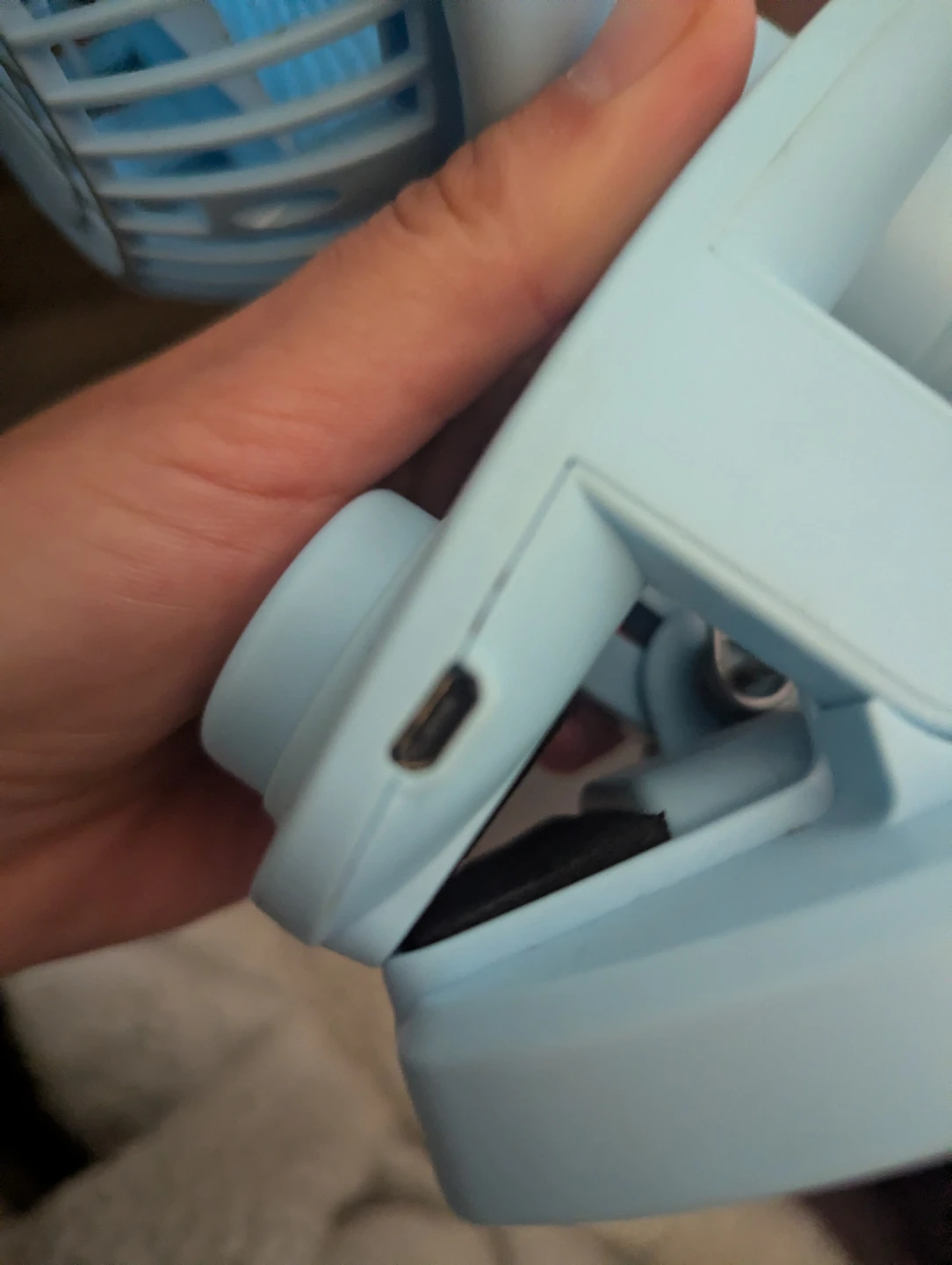 CAVN Portable Clip-On Fan - photo 2