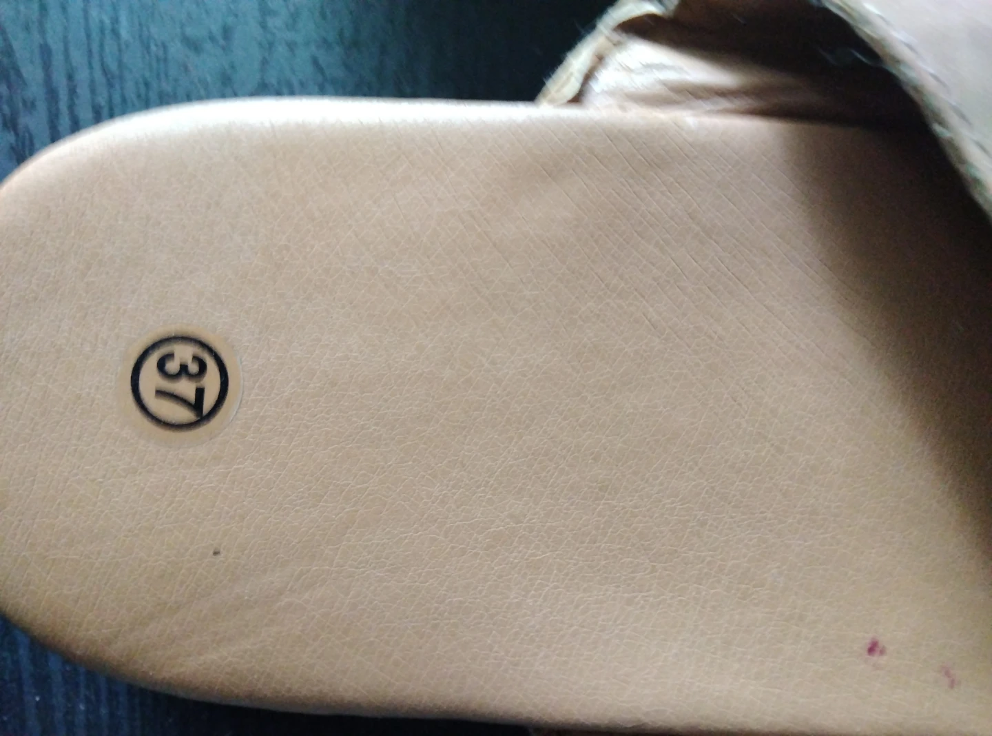 Tan Toe-Loop Sandals Size 37 - photo 2