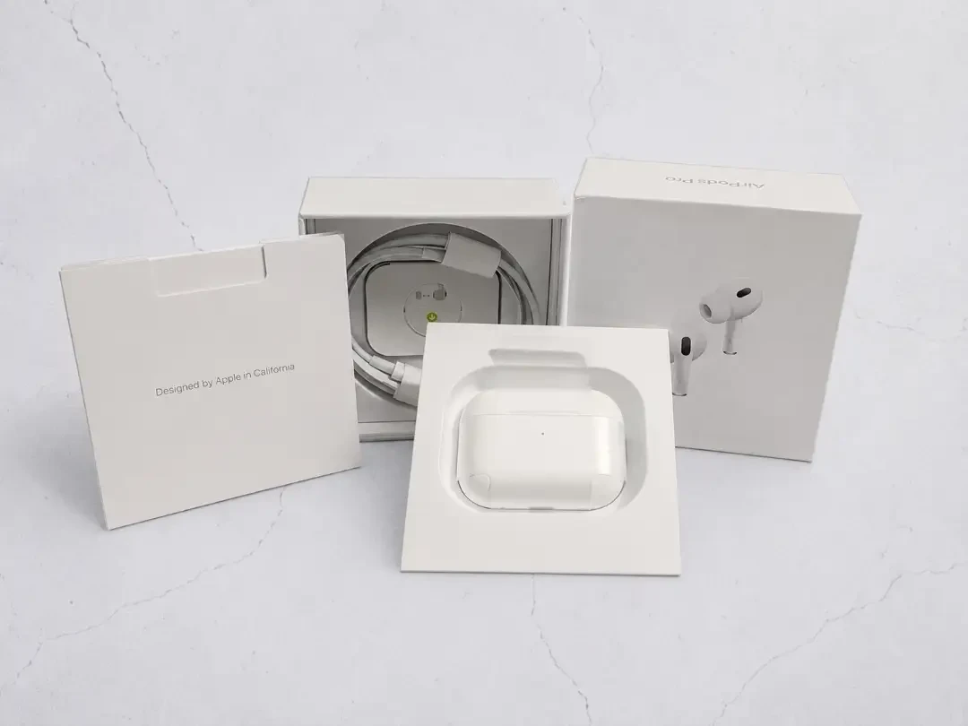 Apple Airpods Pro 3nd Wireless Active Noise Cancelling Earbud