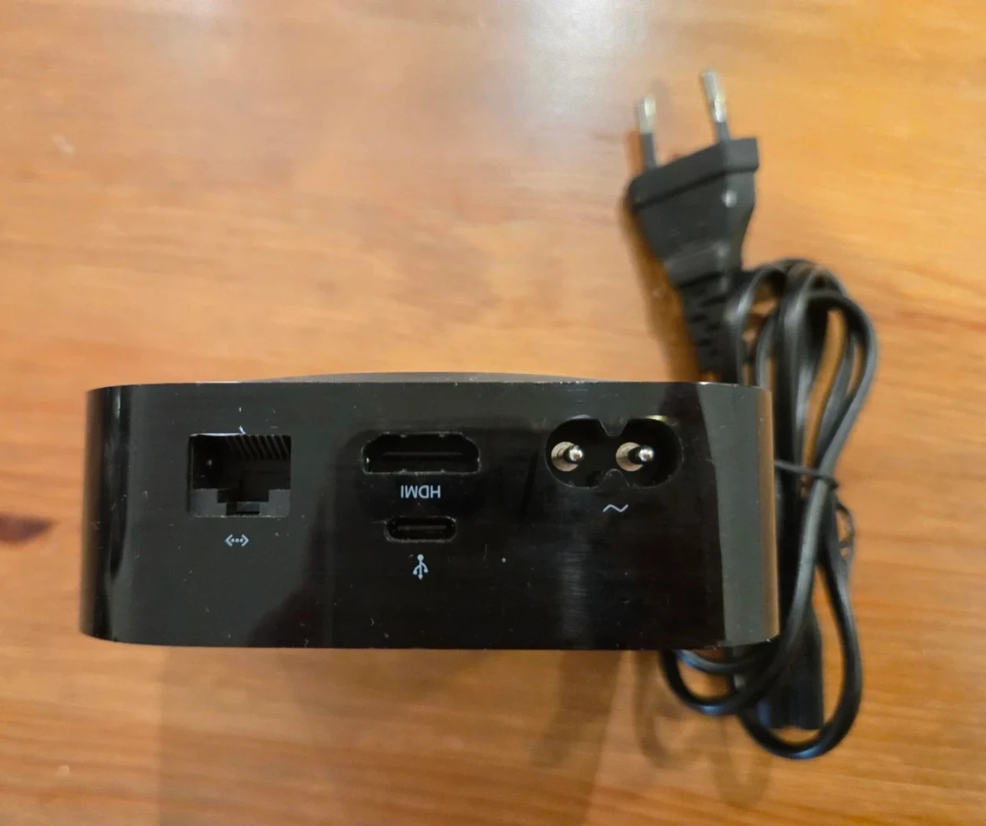Apple TV Media Player - photo 3