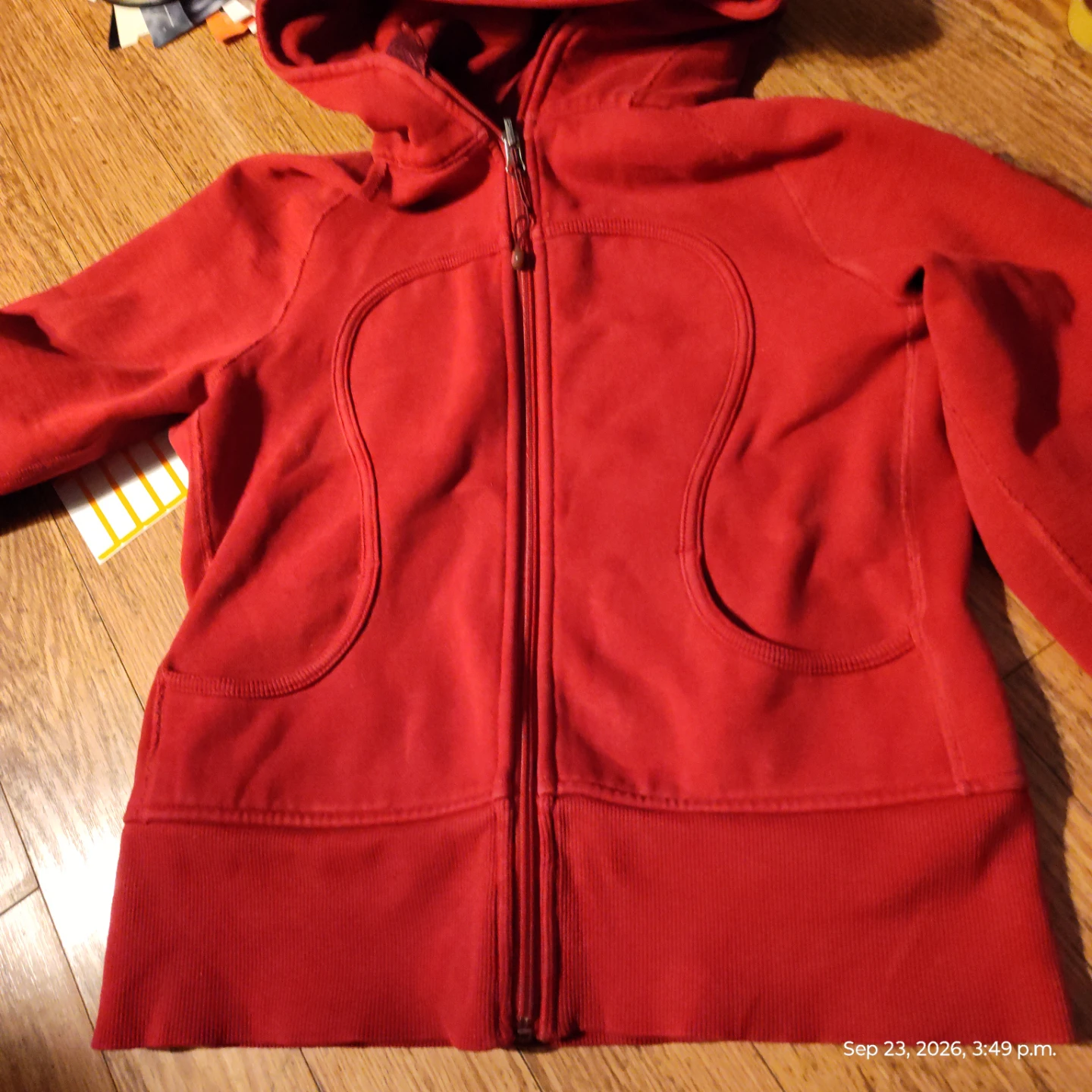 Lululemon Red Full Zip Hoodie - photo 3