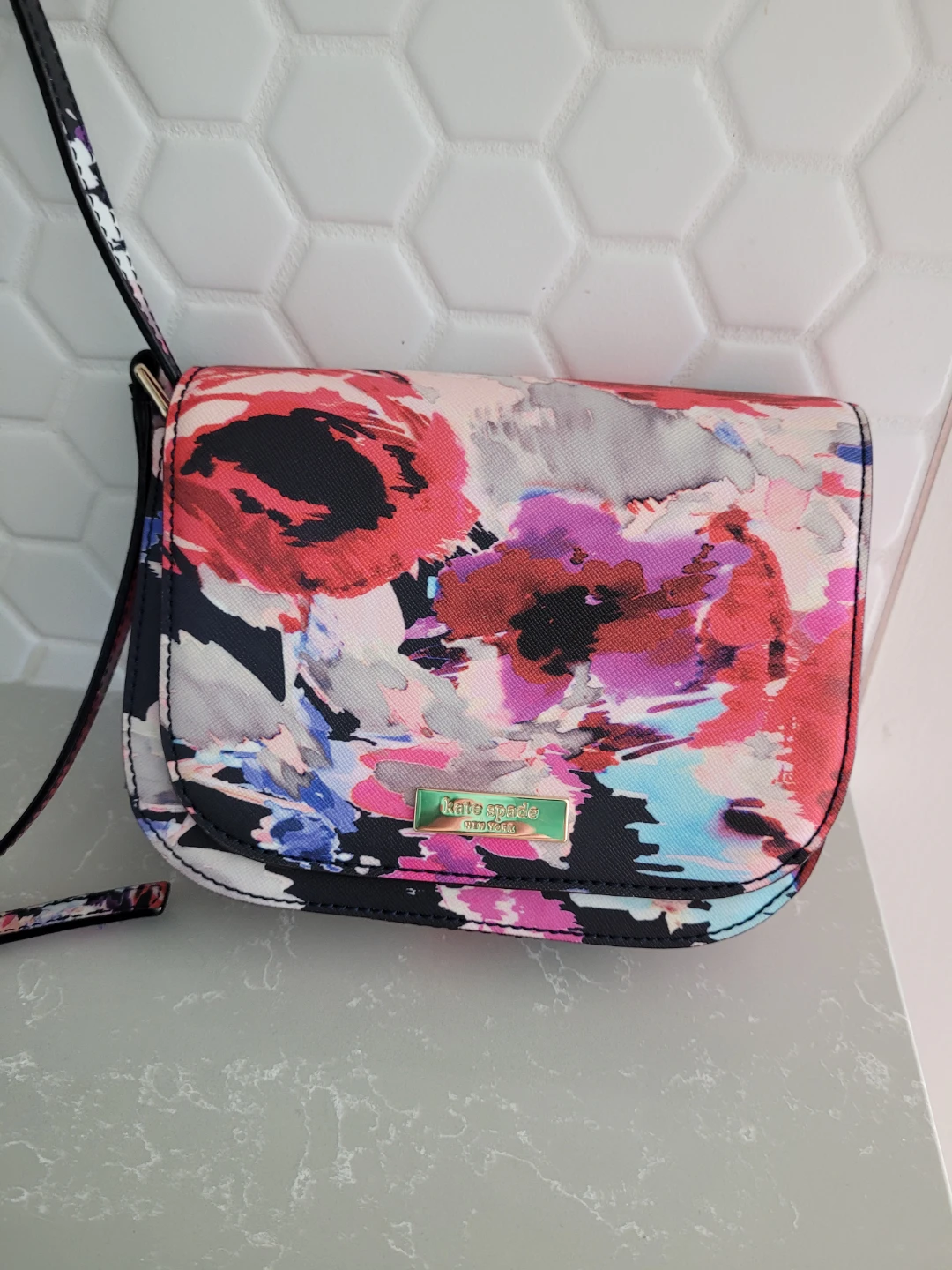 Super Cute Kate Spade Crossbody