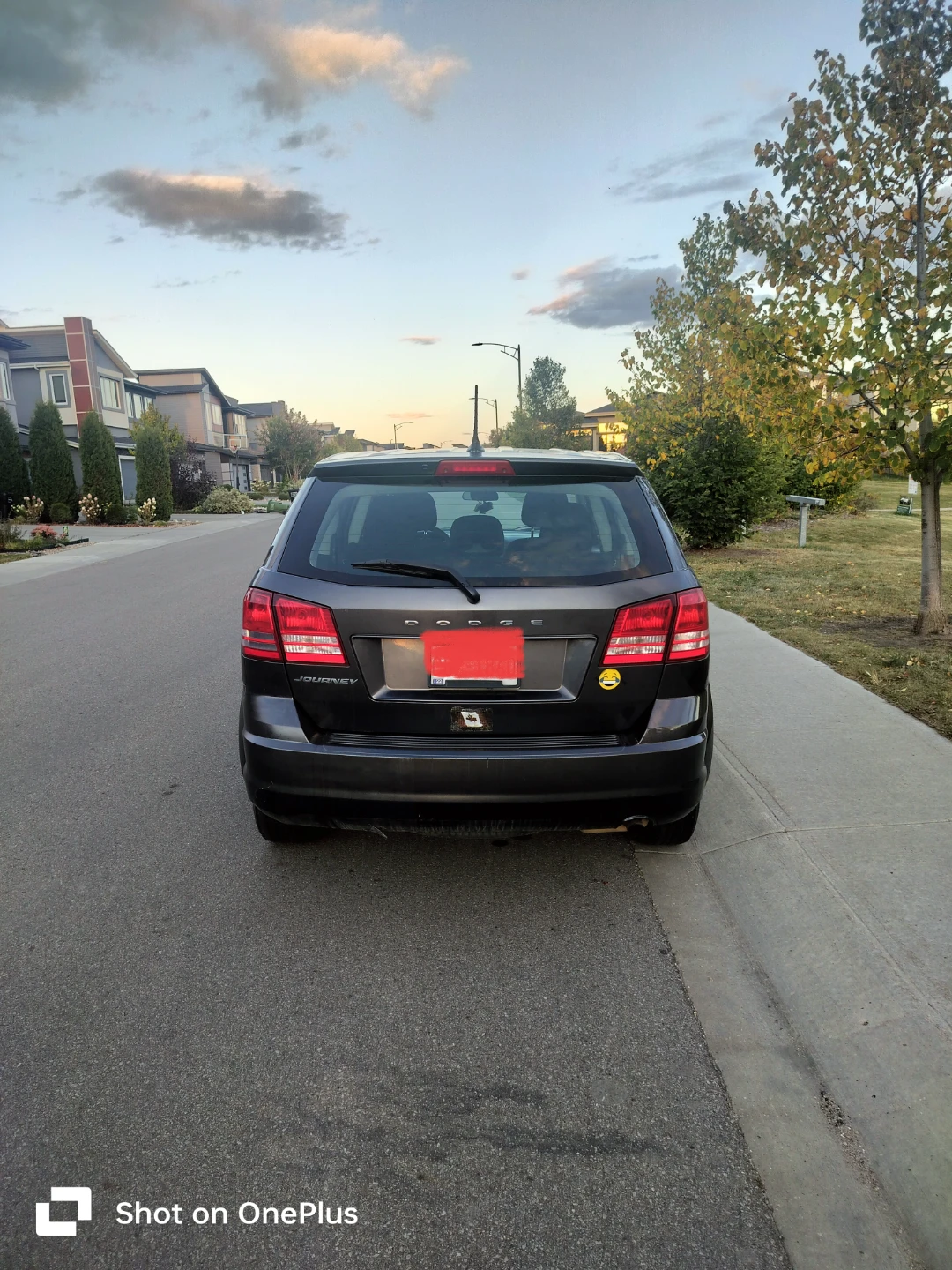 Dodge Journey 2.4 /winter tires/remote starter/accident free. - photo 4