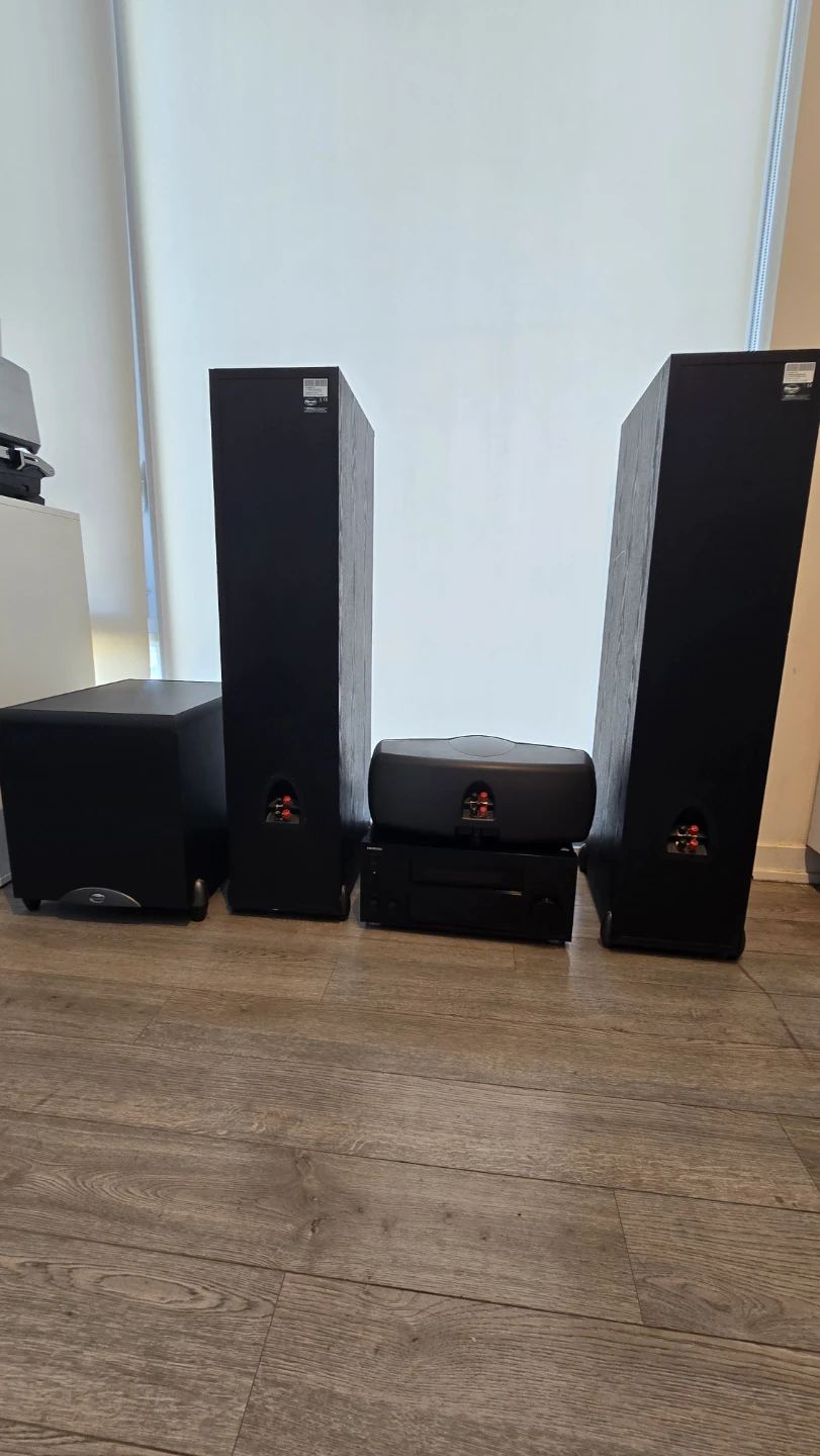 Complete 3.1 HTS - Klipsch Synergy Speakers + Onkyo THX Receiver