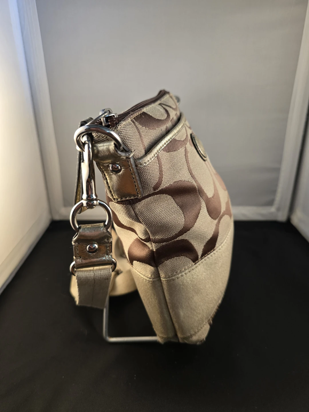 Coach Signature Canvas Crossbody Bag - photo 4