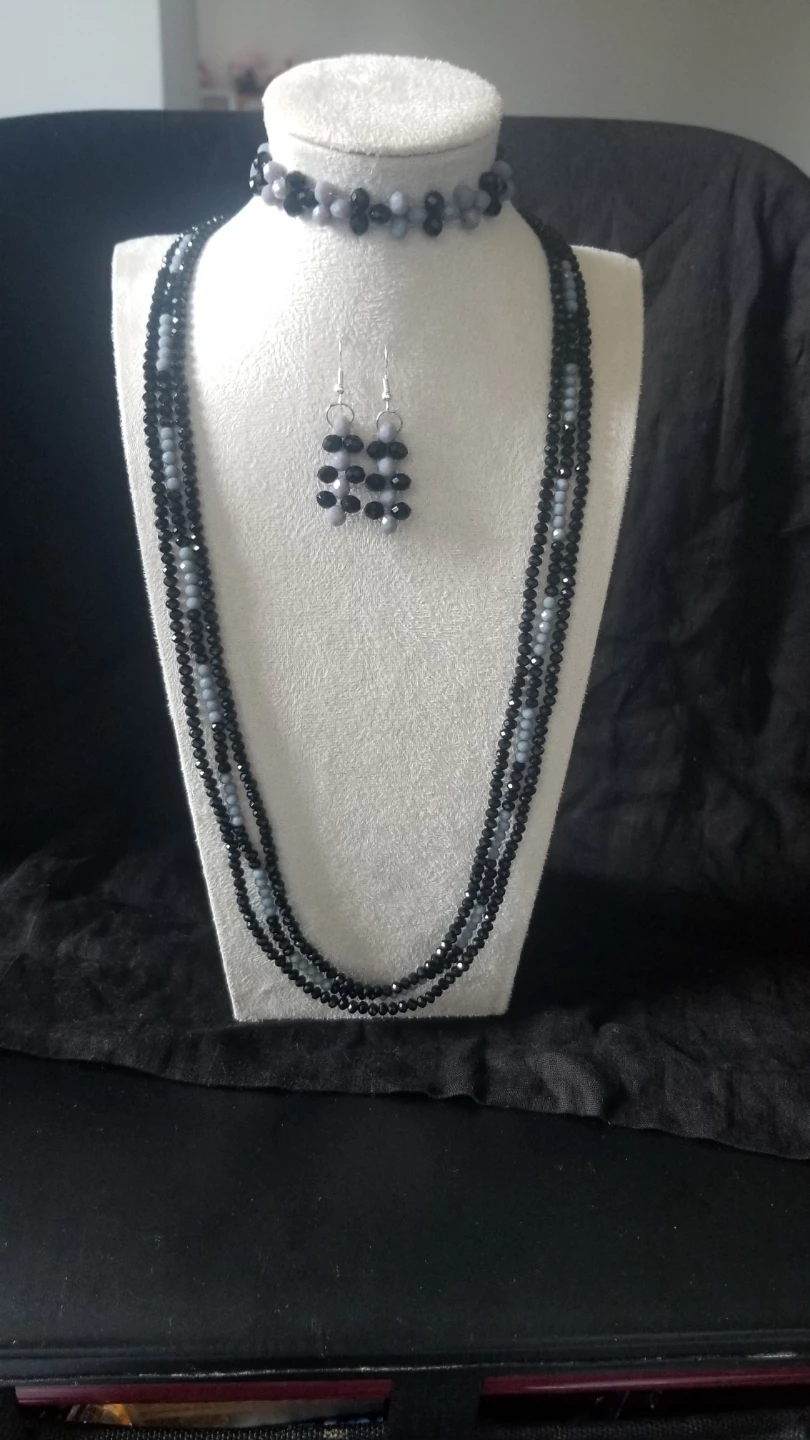 Black and Grey Crystal Bead Jewelry Set