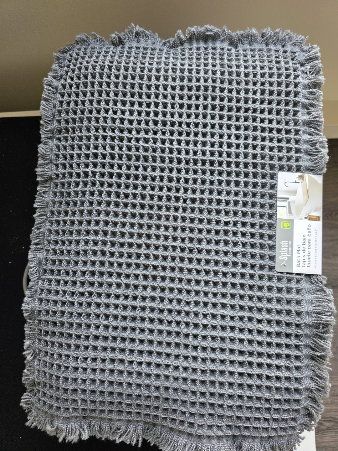 Splash Collection Grey Bath Mat