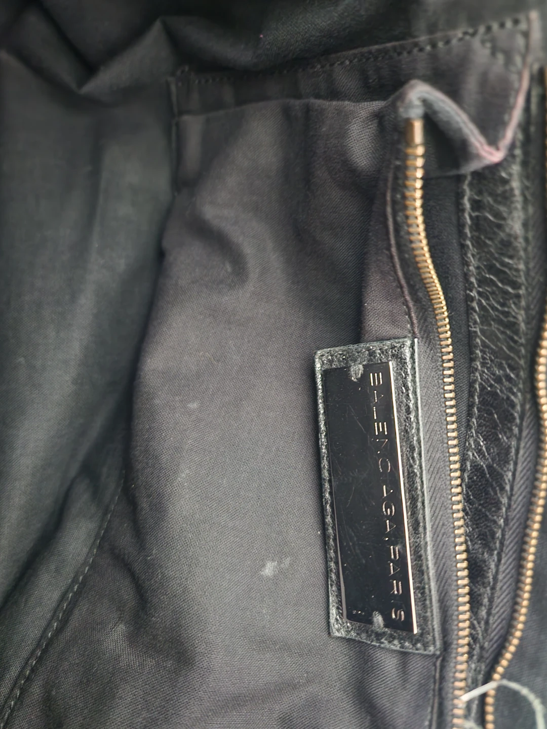 Balenciaga Black Leather Handbag - photo 4