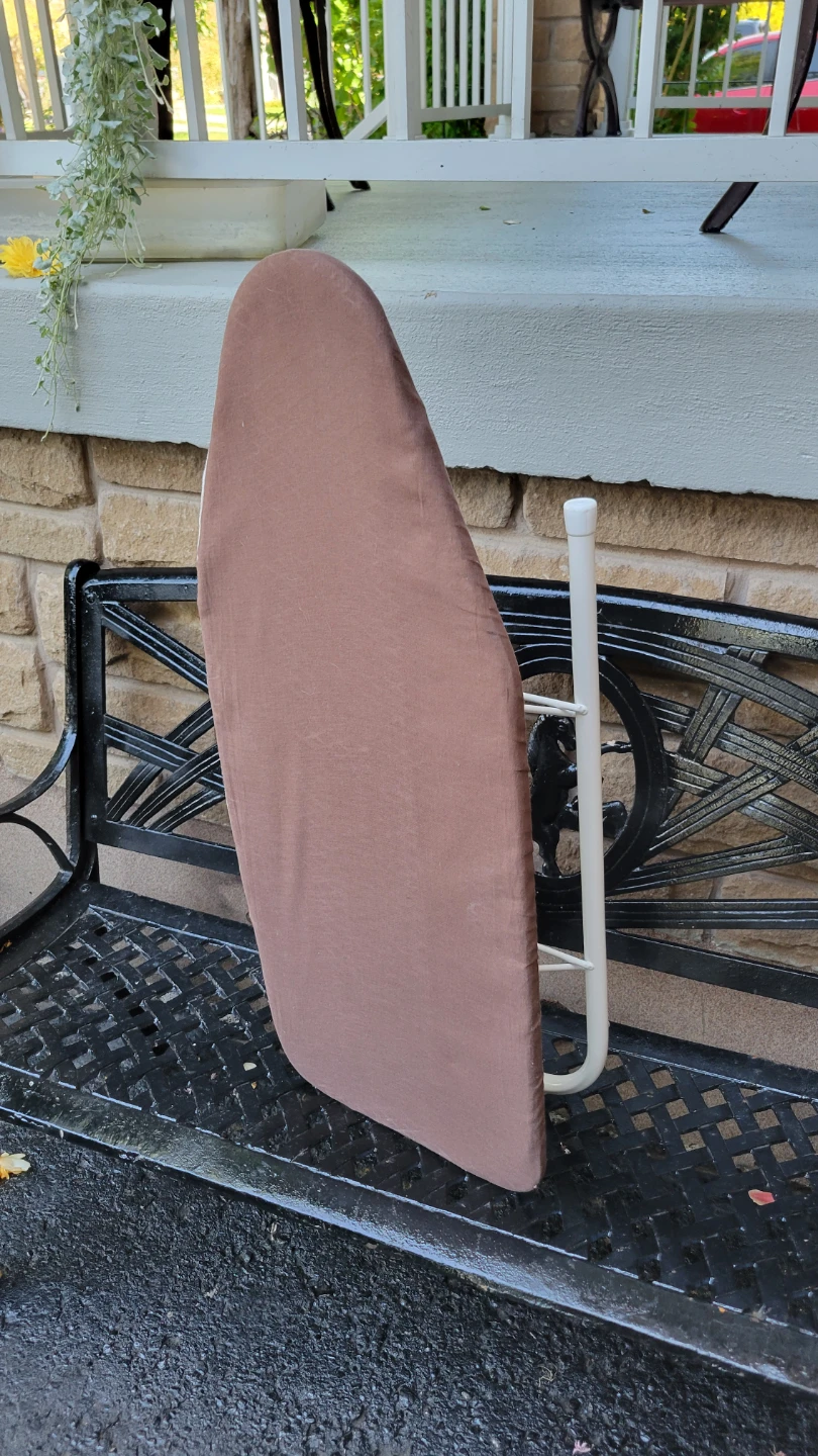 Tabletop Ironing Board foldable space saver - photo 3