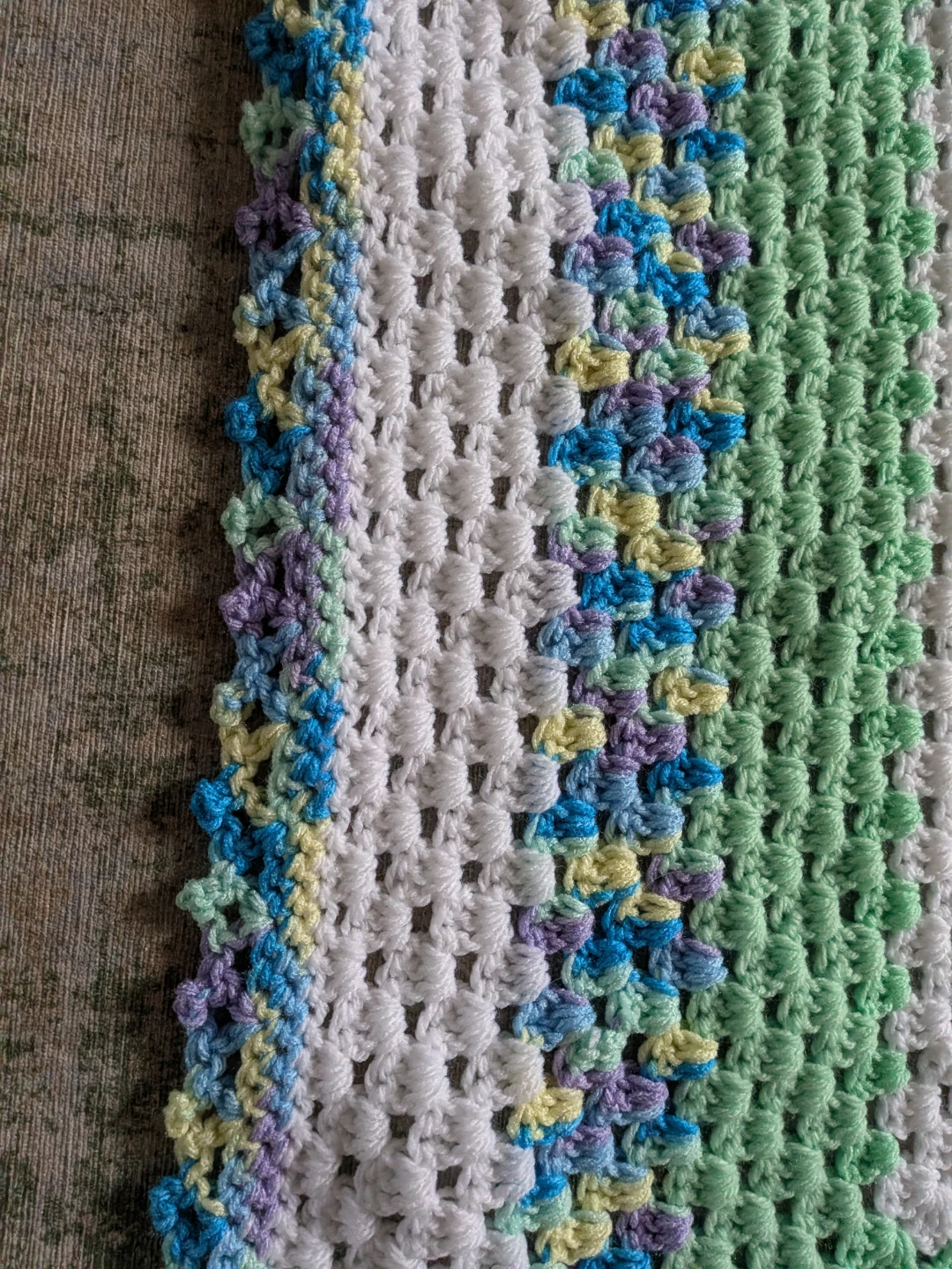 🏈Hand-crocheted multicolour baby blanket - photo 3