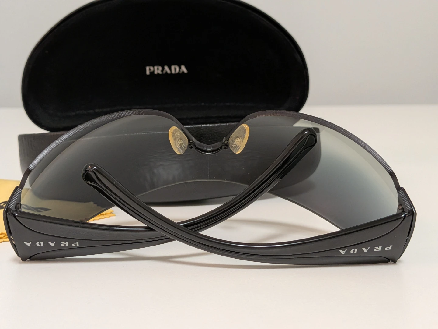 Prada SPR 04I Sunglasses - photo 2