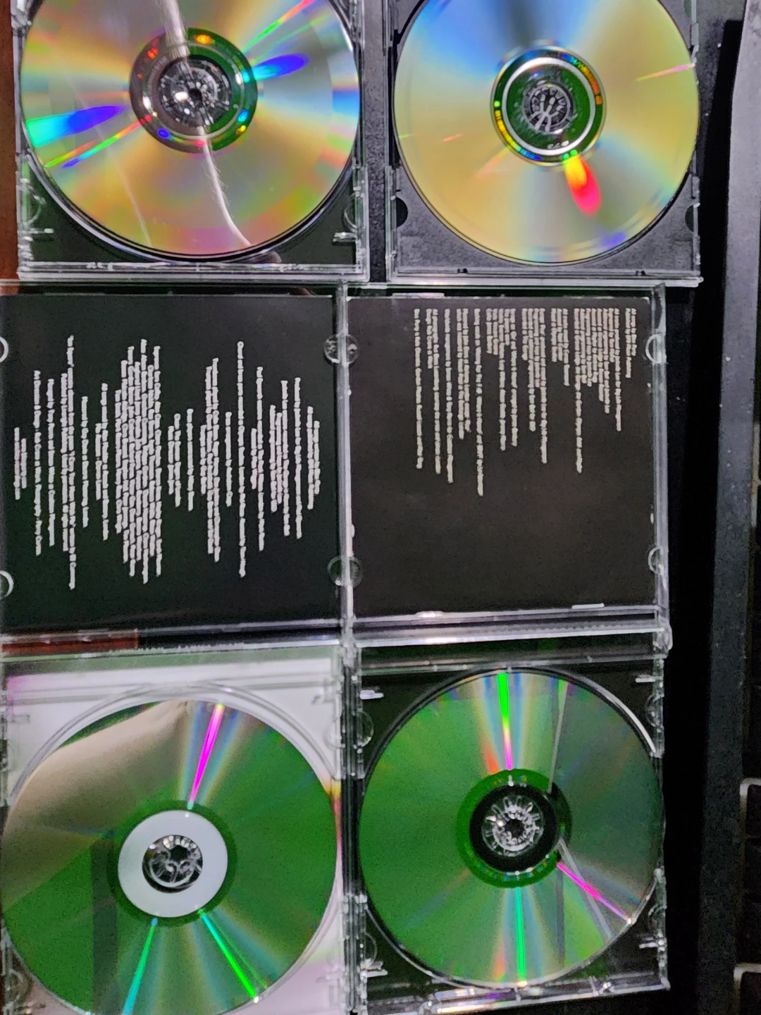4 Bloc Party cds - photo 2