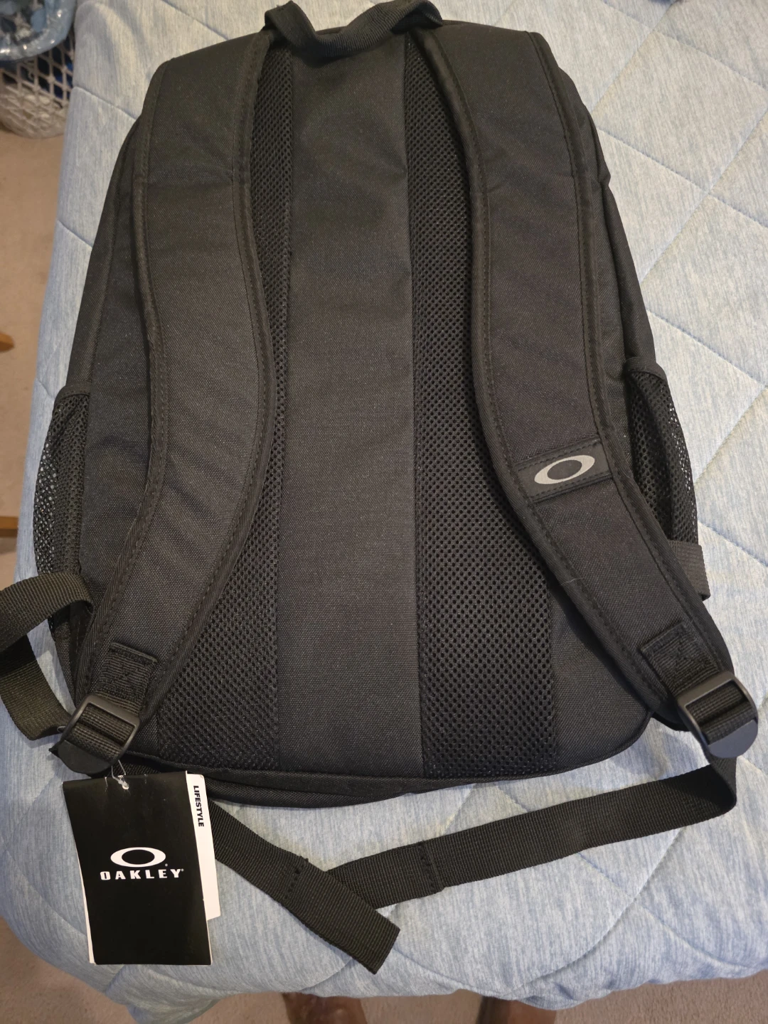 Oakley Enduro 22L 2.0 Backpack - Blackout - photo 2
