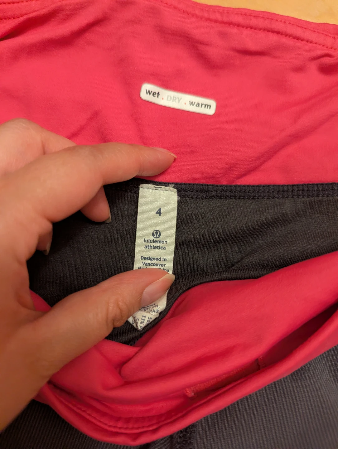 Lululemon Turbo Run Shorts Size 4 - photo 3