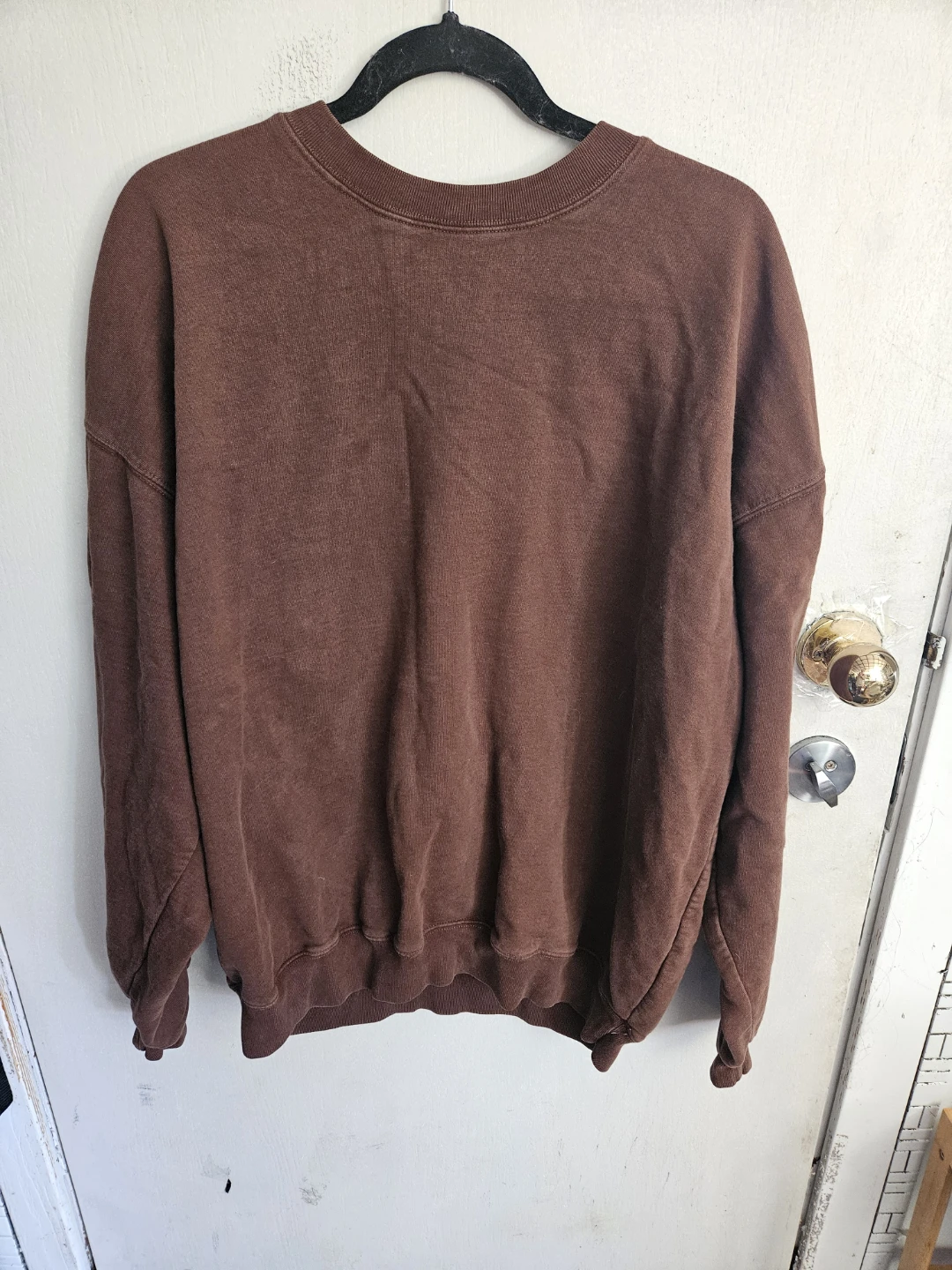 Brandy Melville Brown Crewneck Sweater