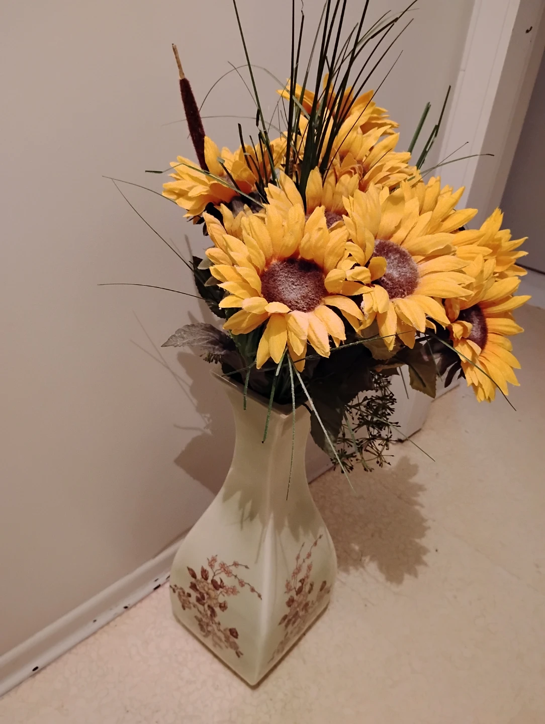 Artificial Sunflower Bouquet in Decorative Vase - photo 4