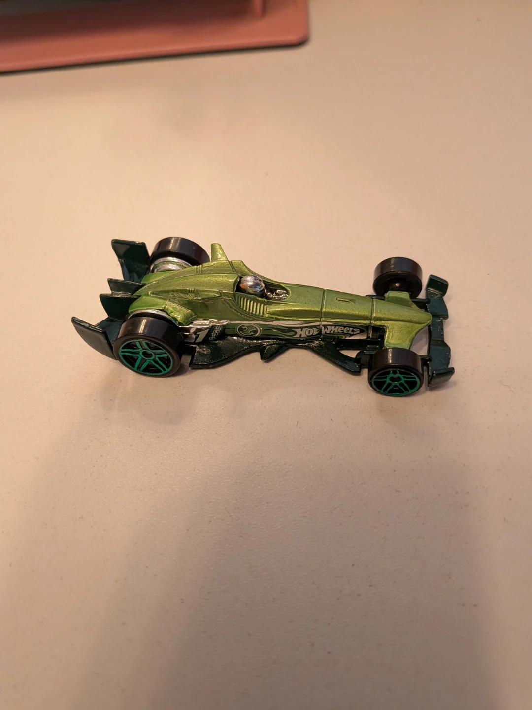Hot Wheels Green Formula Race Car - photo 3