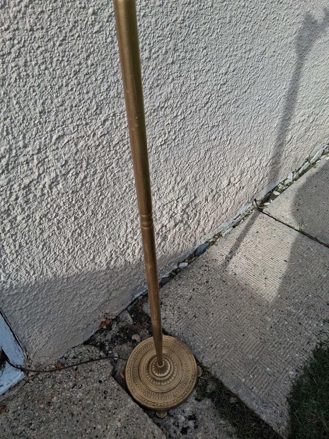 Vintage Ornate Brass bridge Lamp - photo 3