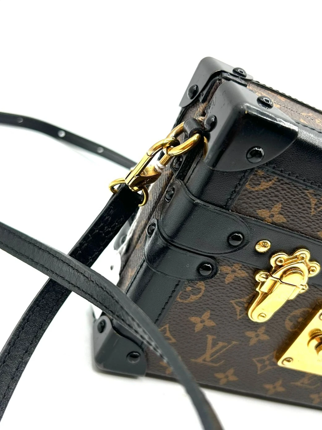 Louis Vuitton Monogram Trunk Bag - photo 3