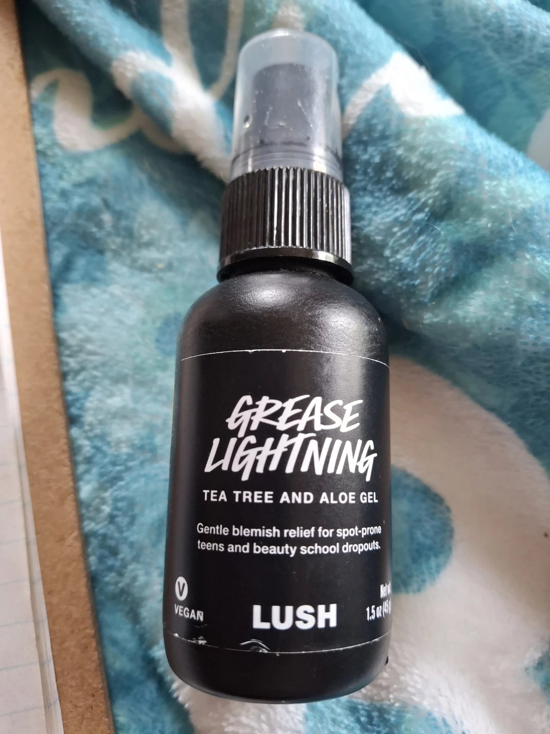 Lush Grease Lightning Tea Tree and Aloe Gel - photo 3