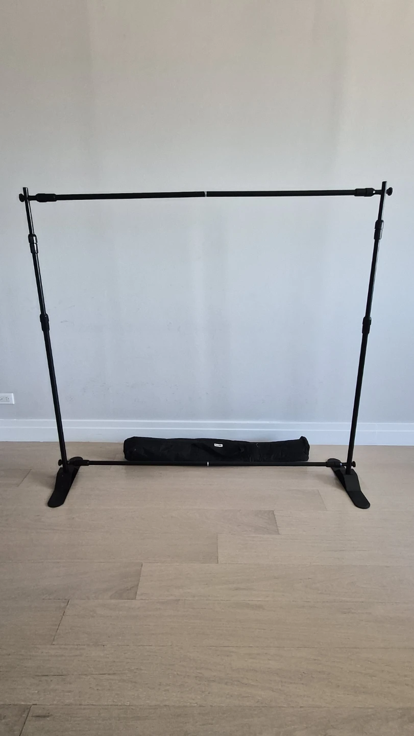 Adjustable Backdrop Banner Stand