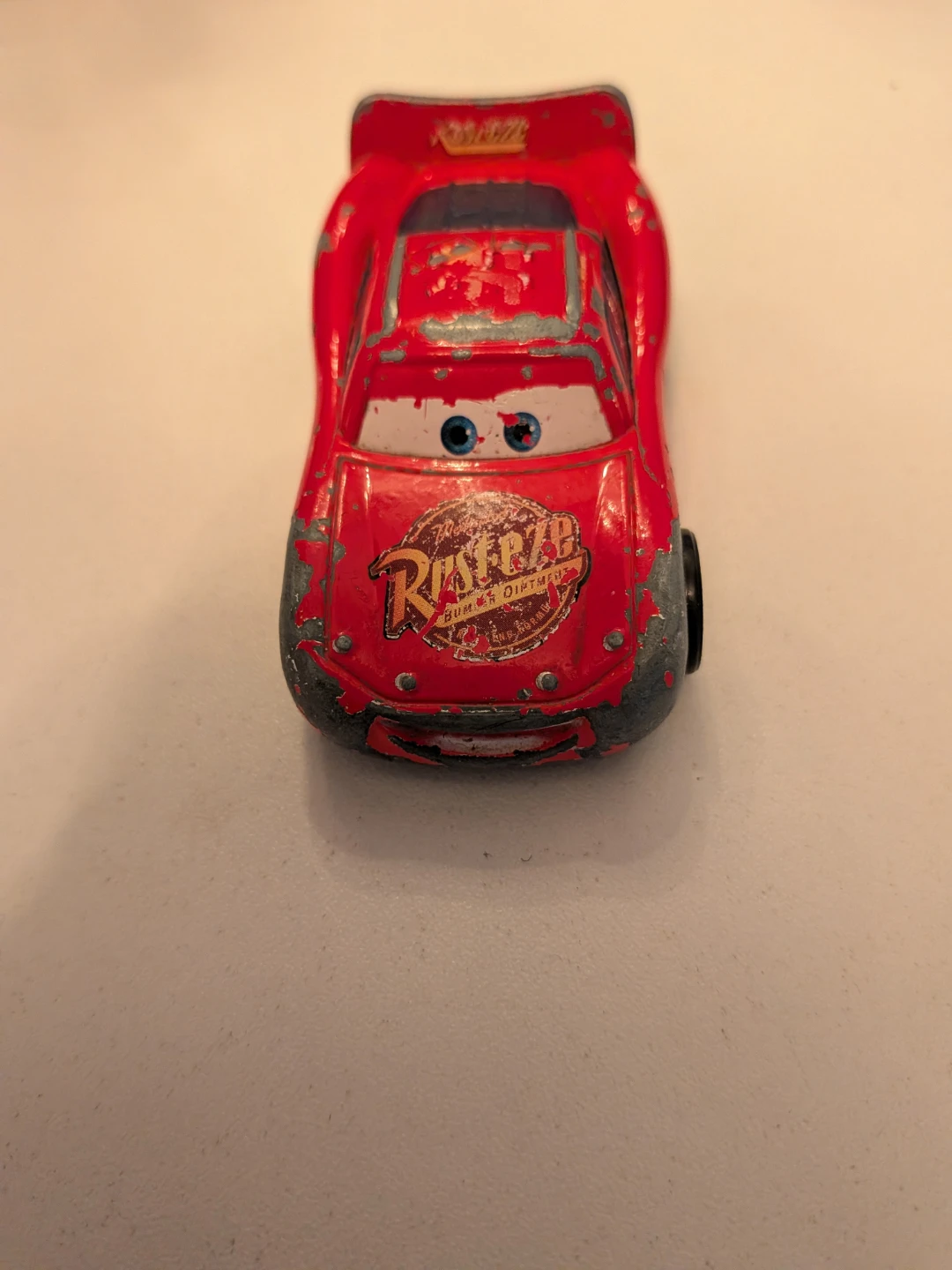 Disney Pixar Lightning McQueen Diecast Toy