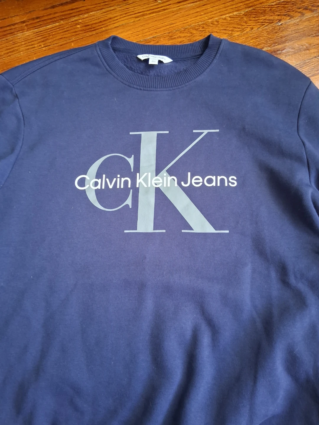 Calvin Klein Jeans navy crewneck sweatshirt - photo 2