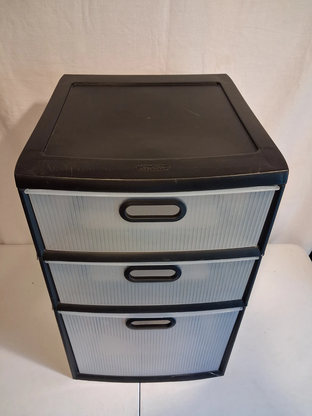 Sterilite 3-Drawer Plastic Storage Cart - photo 2