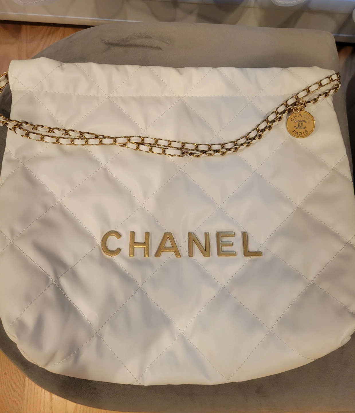 Chanel White Quilted Drawstring Shoulder Bag