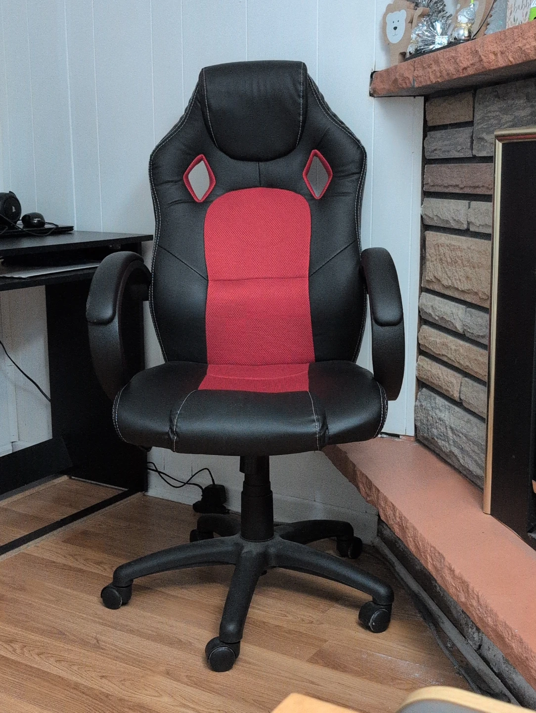 Black and Red Gaming Office Chair