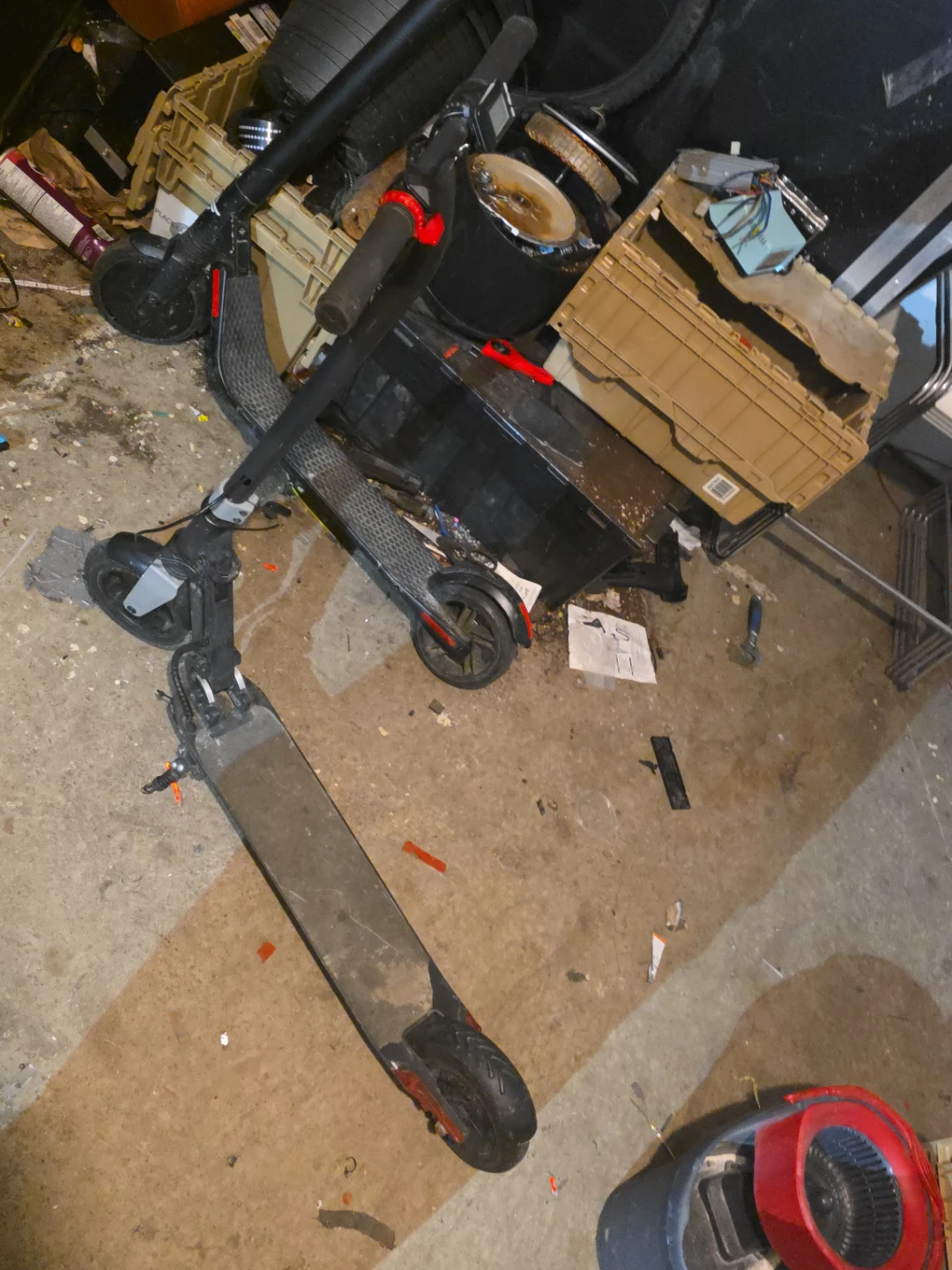 Swagtron Electric Scooter - photo 3