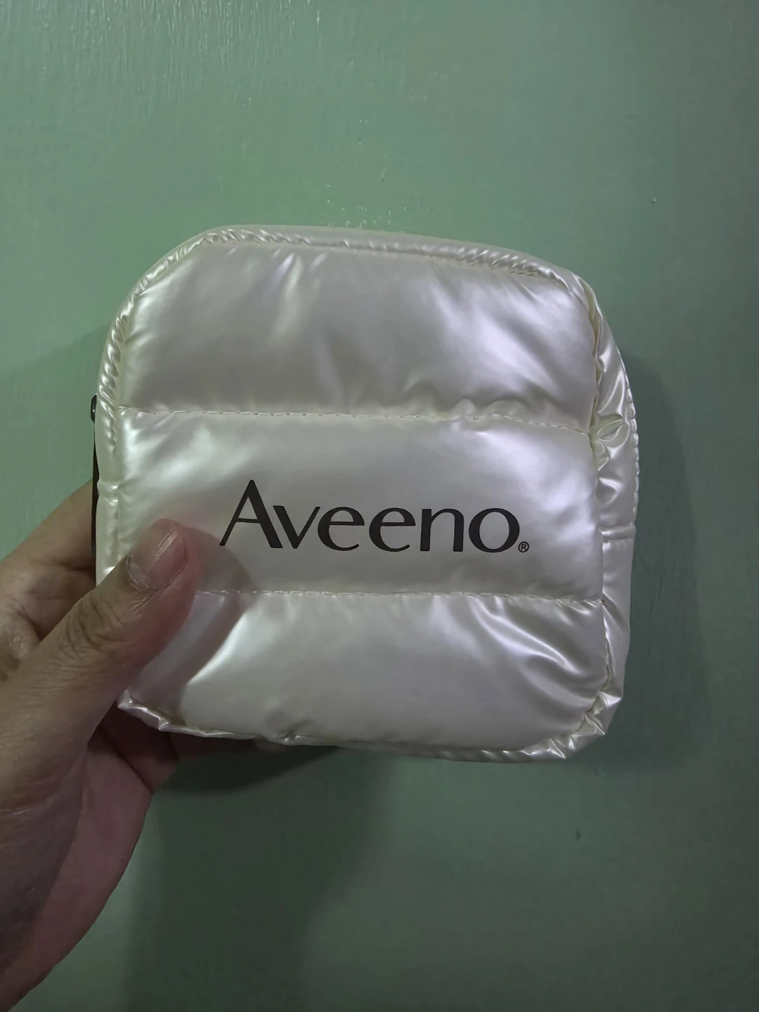 Aveeno Padded Pouch 🏈