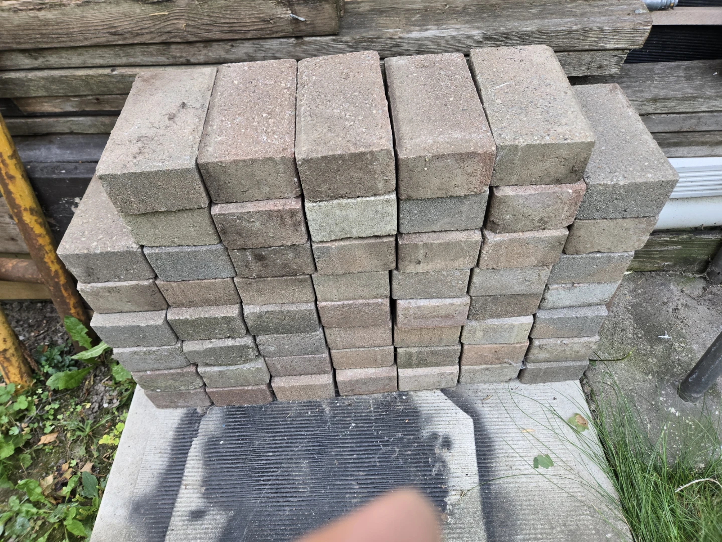 74 Concrete Paver Bricks 8X4"