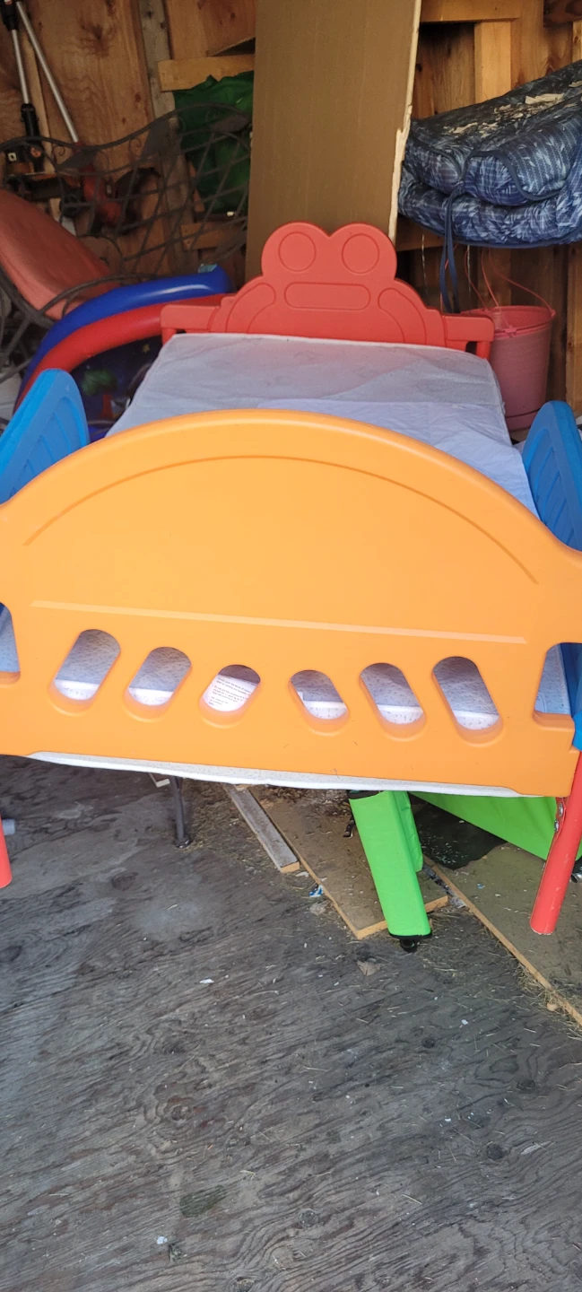 Toddlers Bed - photo 4