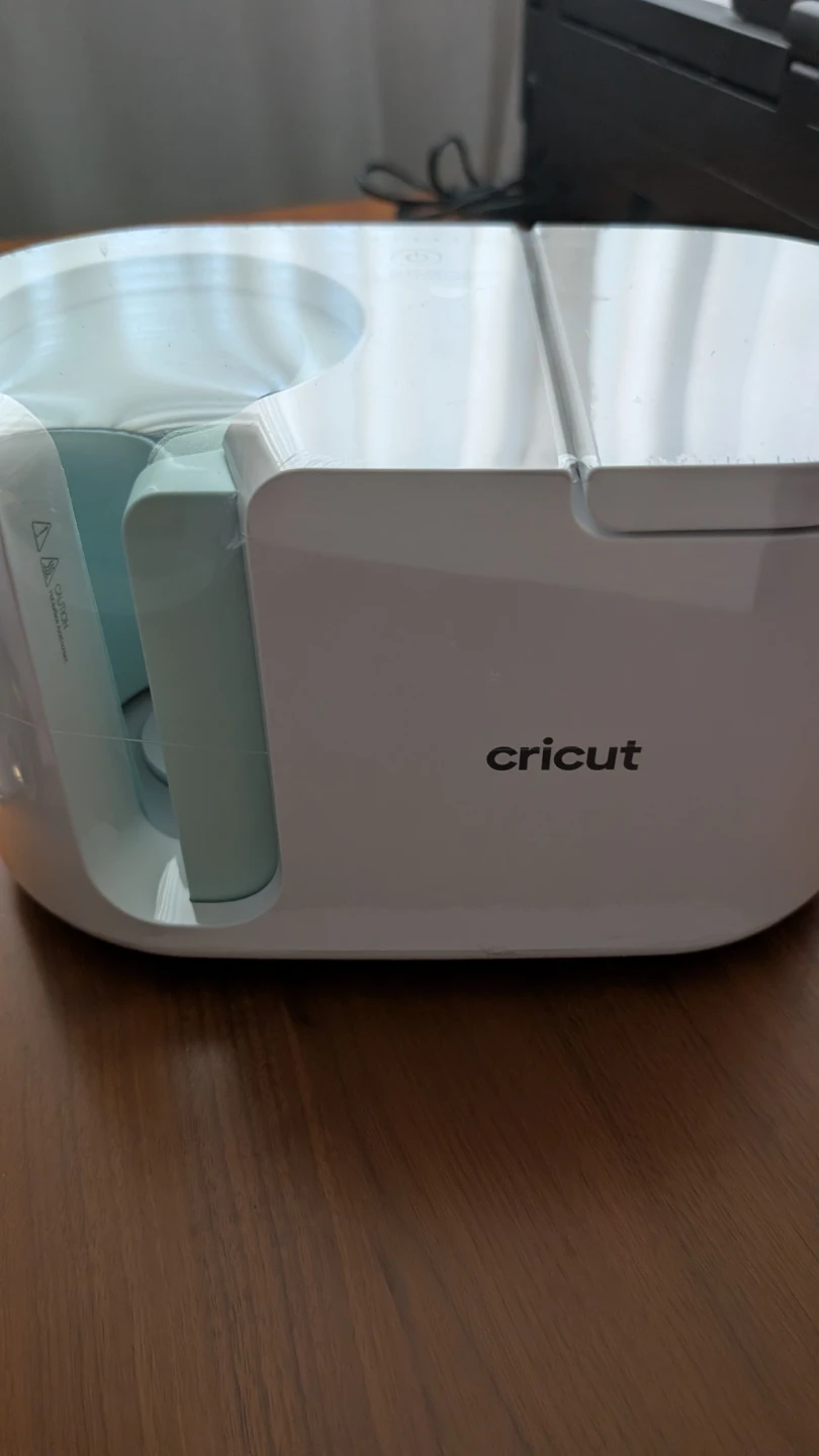 Cricut Mug Press with Four Mugs - photo 3