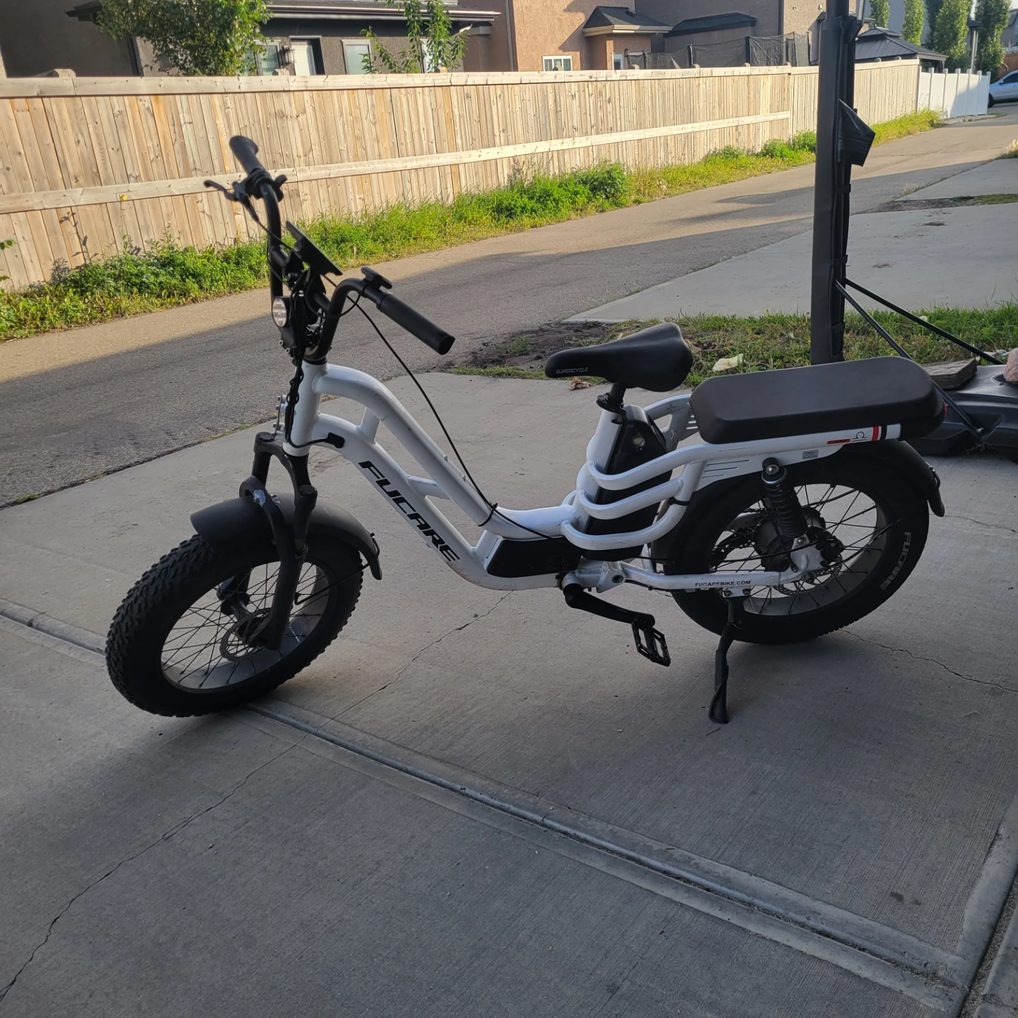 Fucare Electric Bike White