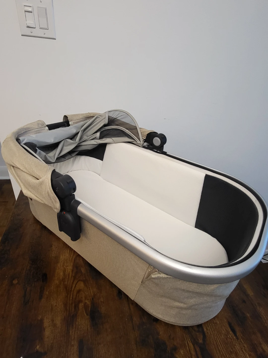 UPPAbaby Bassinet V3 - Great Condition / Full Set - photo 4