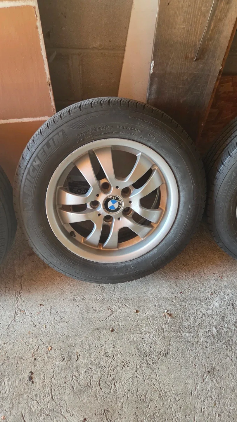 Set of 4 BMW Wheels with Michelin Primacy MXV4 Tires - photo 4