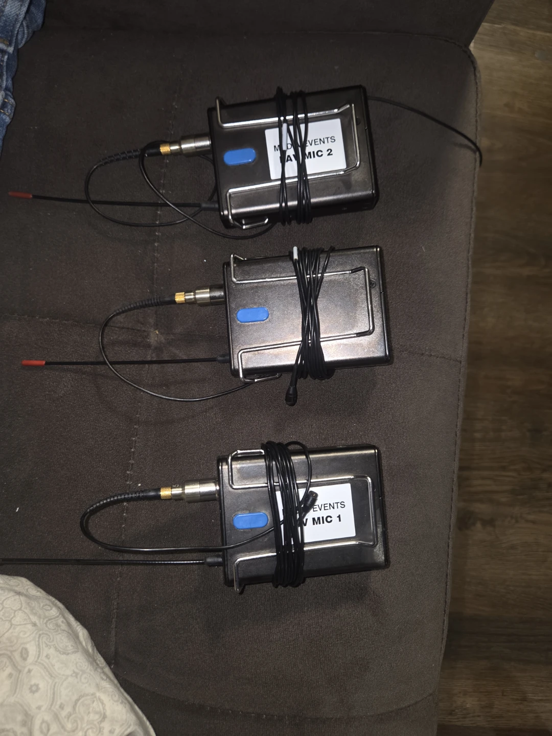 3 Lectrosonics LMb Bodypack Transmitters with microphone - photo 4