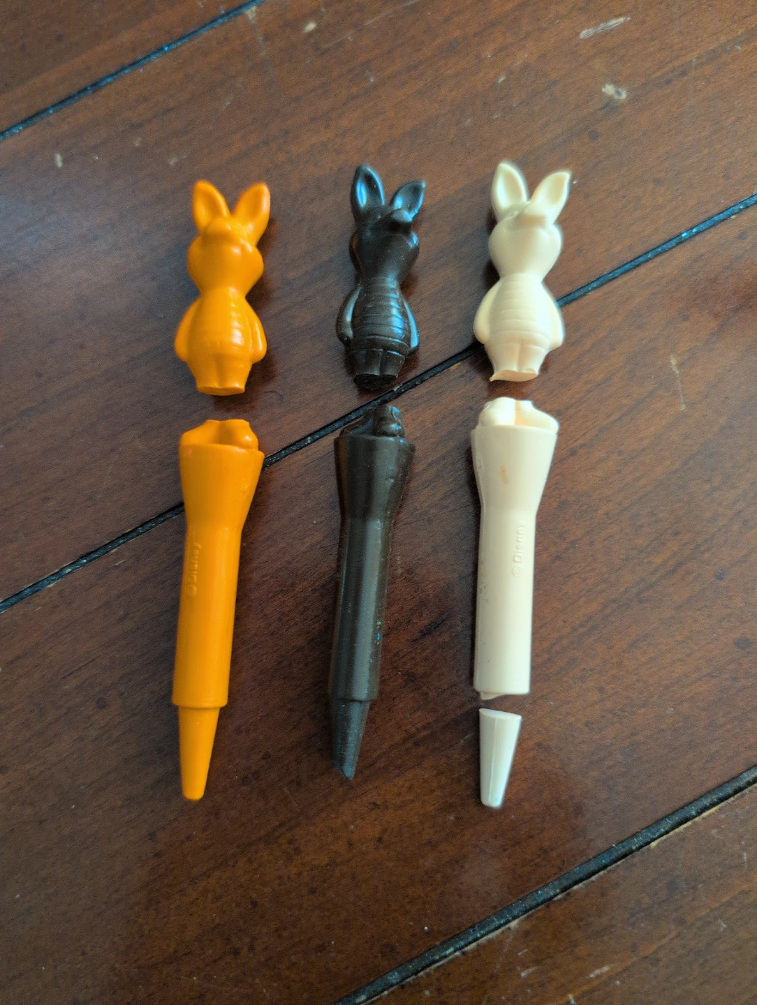 Disney Store Winnie the Pooh Crayons - photo 4