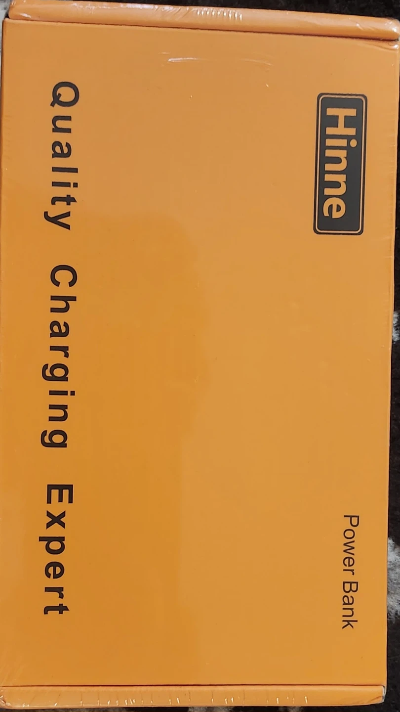 ​Brand New Hinne 10,000mAh Power Bank with Built-in Cables - photo 4