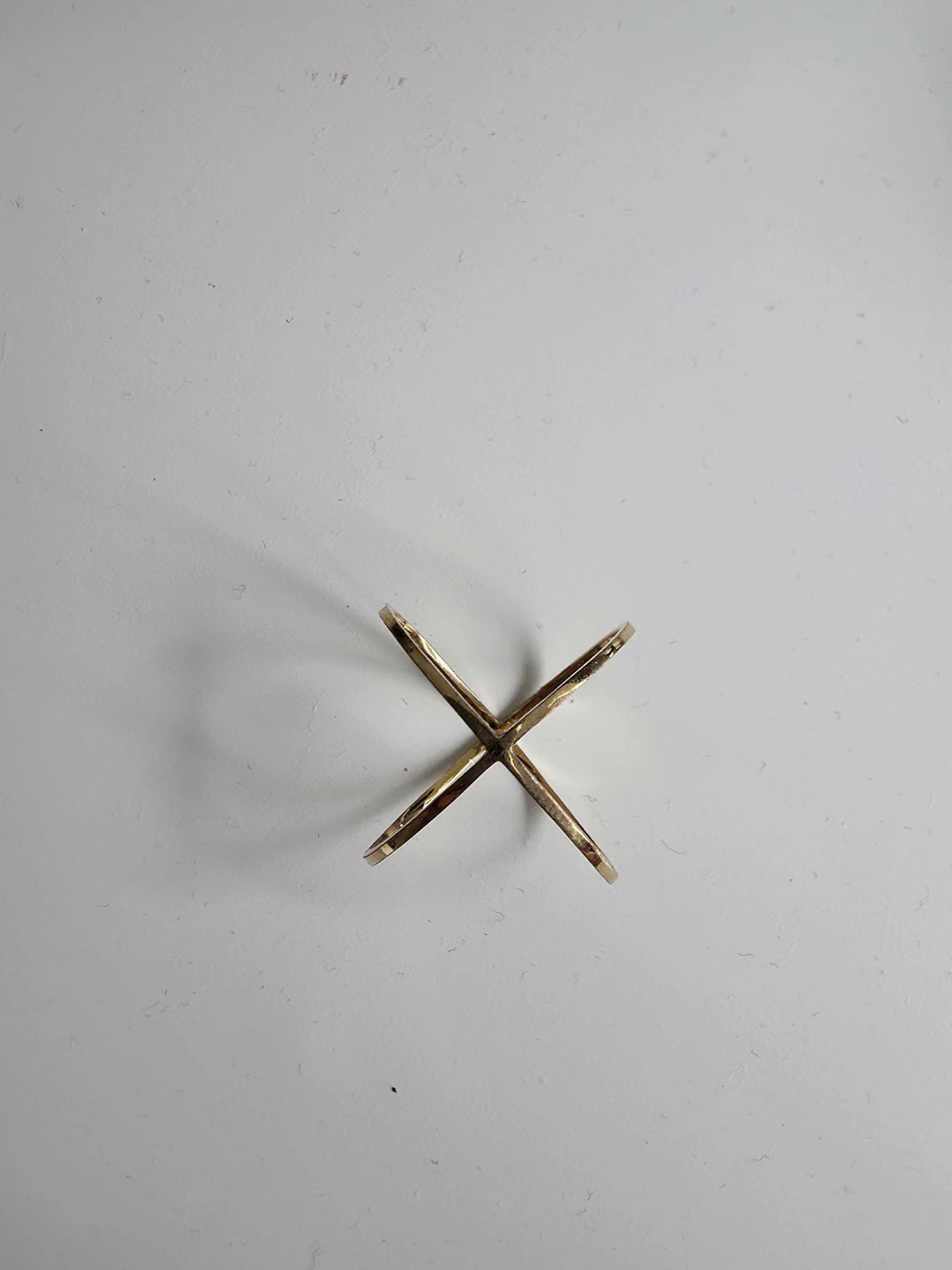 Gold plated X-shape statement ring