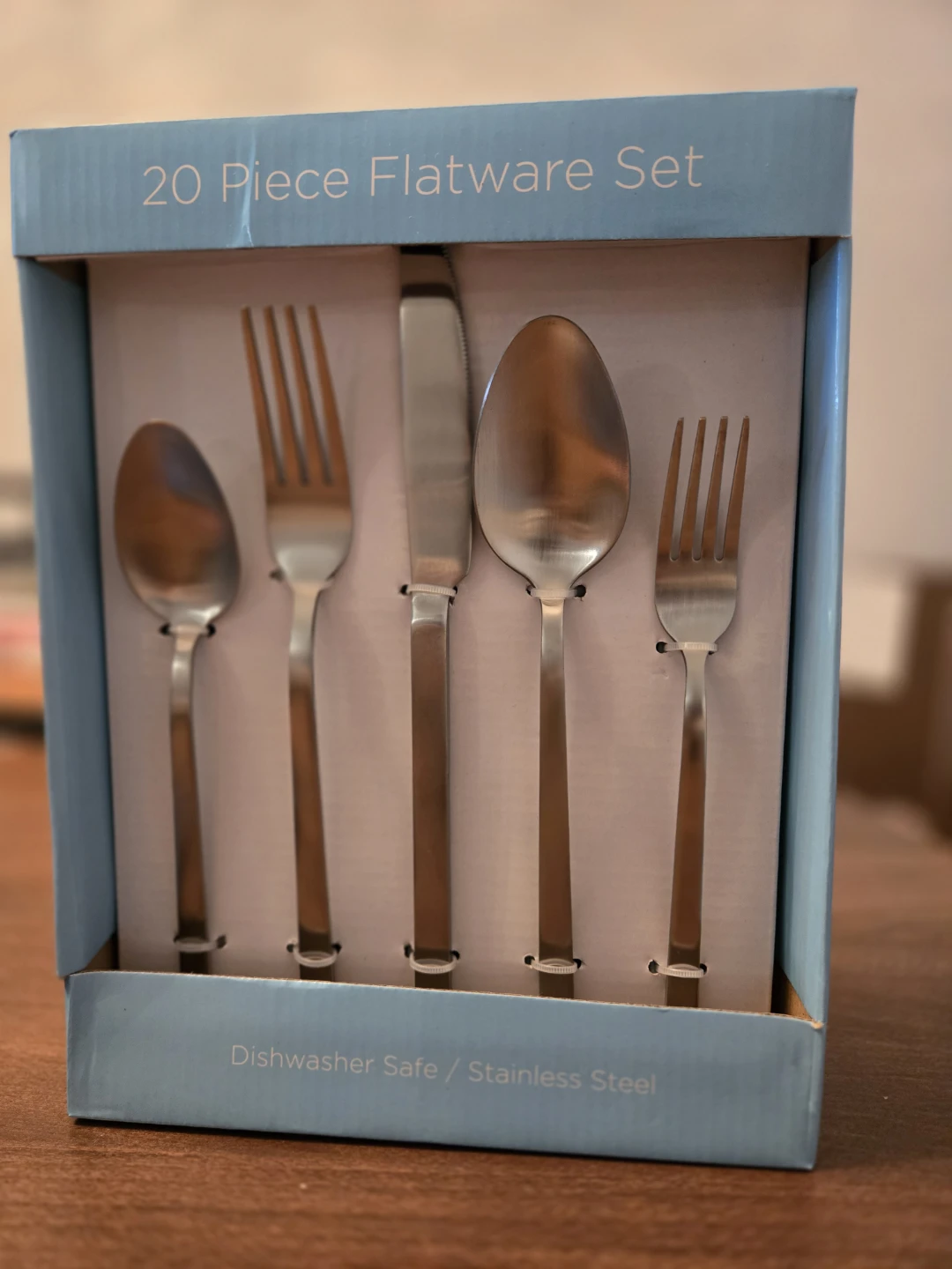 20 Piece Stainless Steel Flatware Set