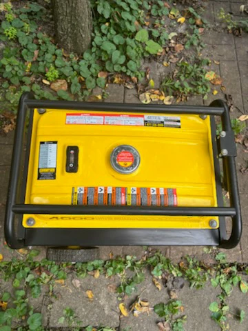 Champion 4000/3000 Watt Portable Generator - photo 3